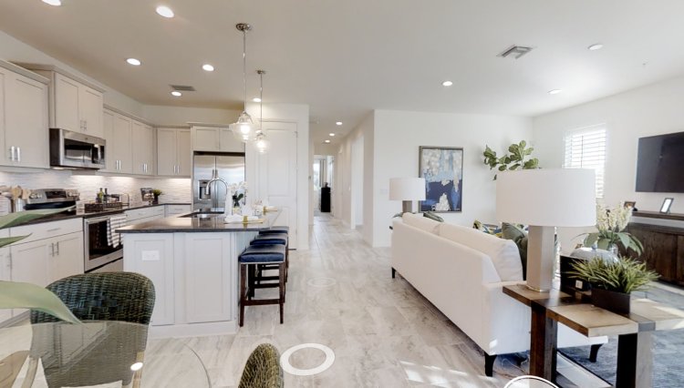 WINDEMERE AT SEYCHELLES 2614 Seychelles Dr, Naples, FL Available NOW!