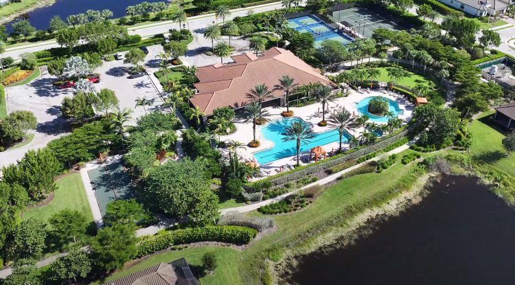 ESPLANADE AT HACIENDA LAKES Naples Florida real estate news