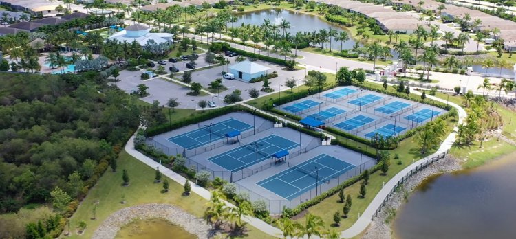 Seasons at Bonita, Bonita Springs Florida in 4K on YouTube