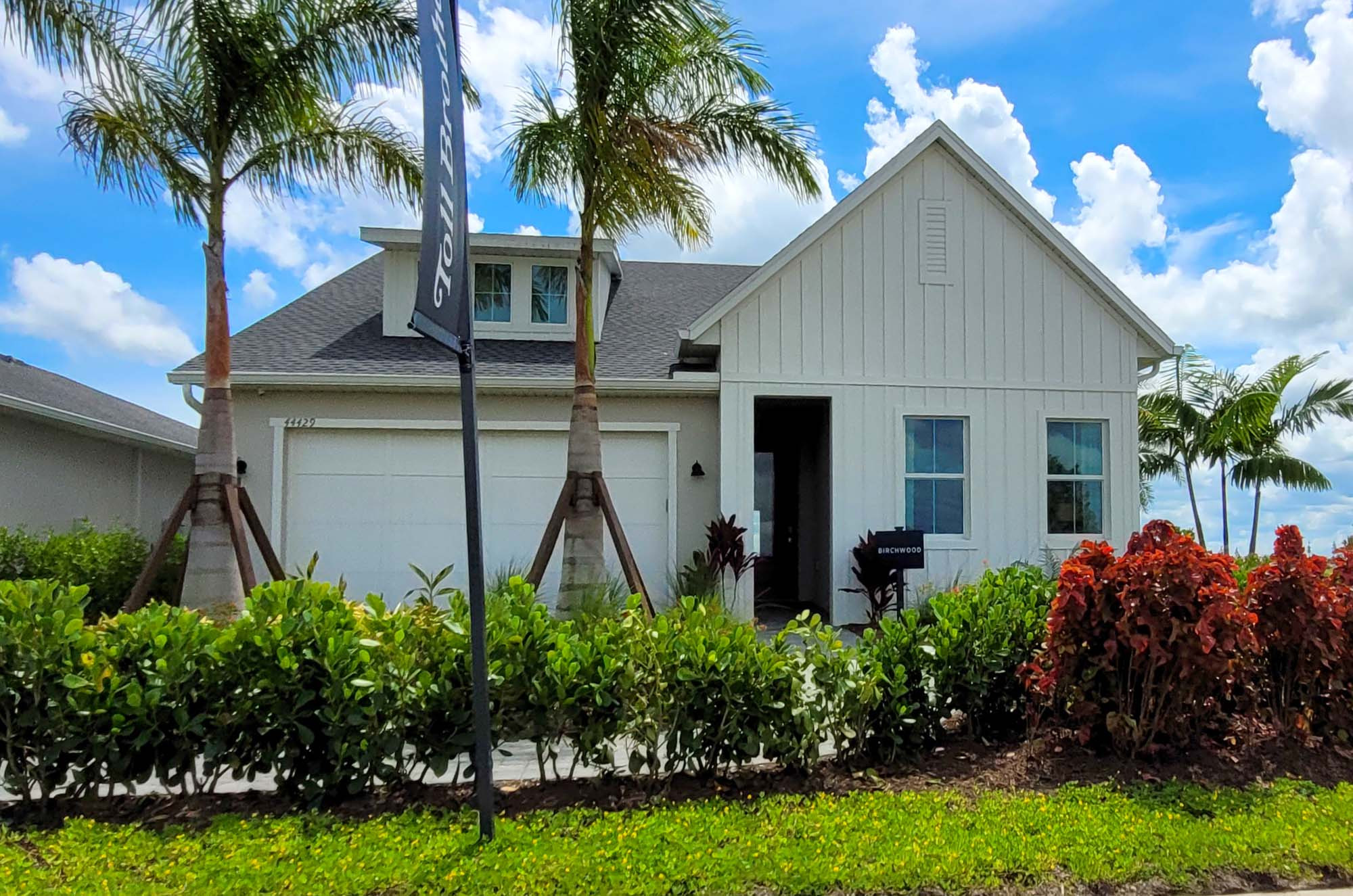 REGENCY AT BABCOCK RANCH, Punta Gorda, Florida,  image description: Regency at Babcock Ranch Model Row