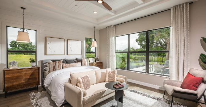SEVEN SHORES, Naples, Florida